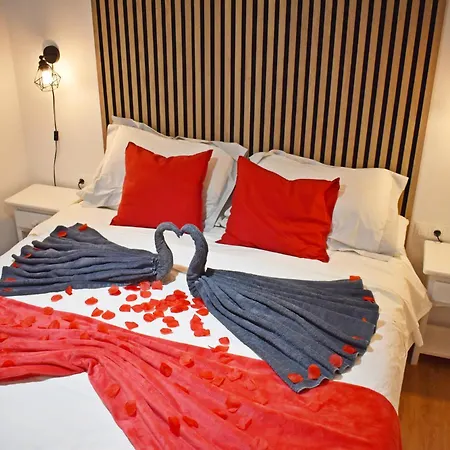 With Jacuzzi En Torremolinos, Garipolo 1 By Namaste Elite